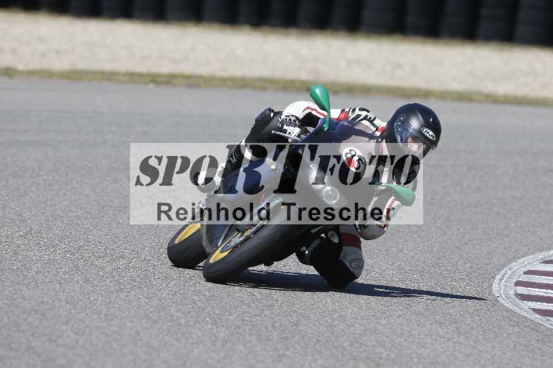 /01 02.04.2026 MAZ ADR/Gruppe rot/85